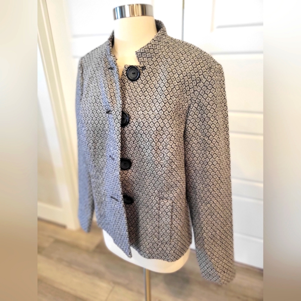WOMEN'S GREY AND BLACK METRO STYLE SKIRT SUIT SET SIZE 12 - Picture 7 of 16